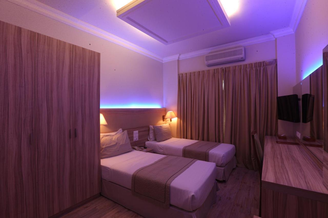 Padova Hotel เบรุต ภายนอก รูปภาพ
